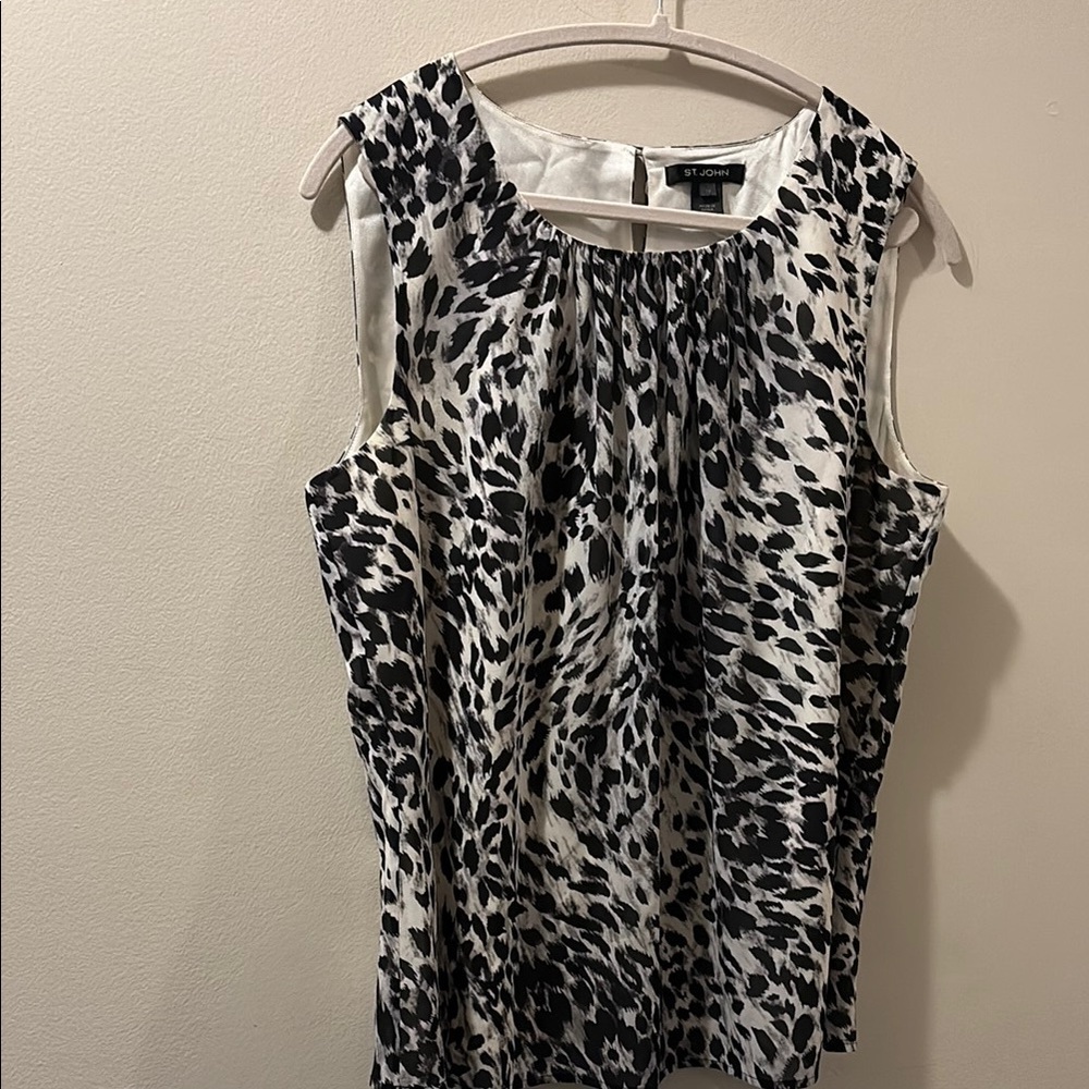 St. John Women’s Black And White Sleeveless Blouse - Size 12 - Silk Blend